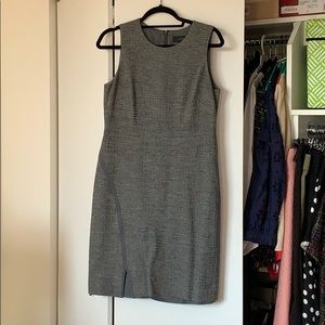 Sheath/ shift dress